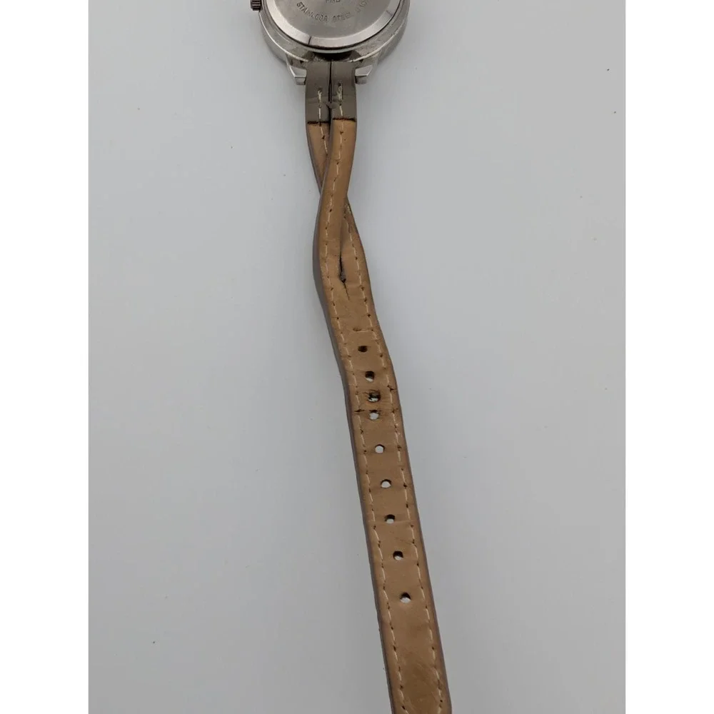 Women's Silver 27mm Watch Twisted Gray Faux Leather Band- New Battery‎